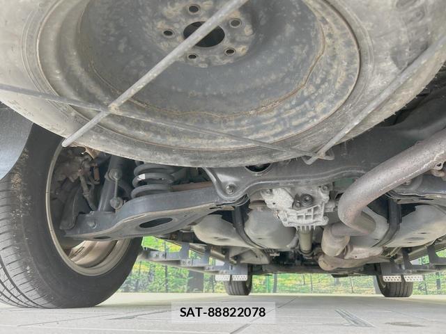 Mitsubishi DELICA 2013-11 8004763-18