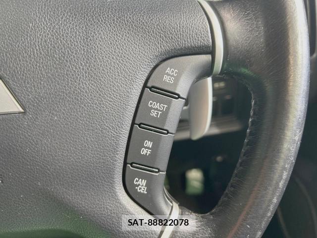 Mitsubishi DELICA 2013-11 8004763-5