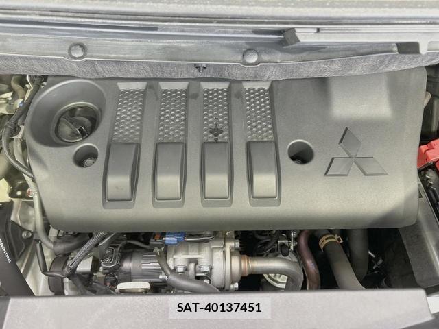 Mitsubishi DELICA 2021-06 8004764-17