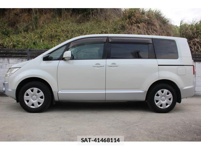 Mitsubishi DELICA 2011-03 8005529-10
