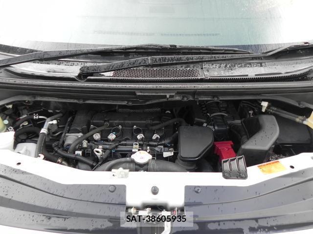 Mitsubishi DELICA 2013-02 8006318-16