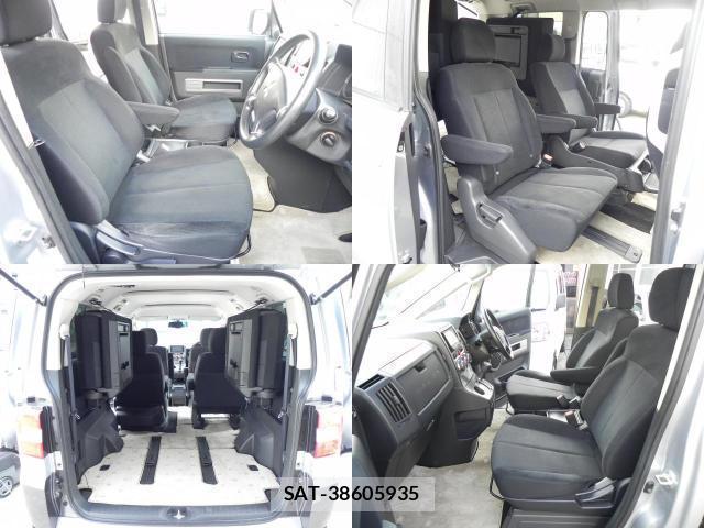 Mitsubishi DELICA 2013-02 8006318-3
