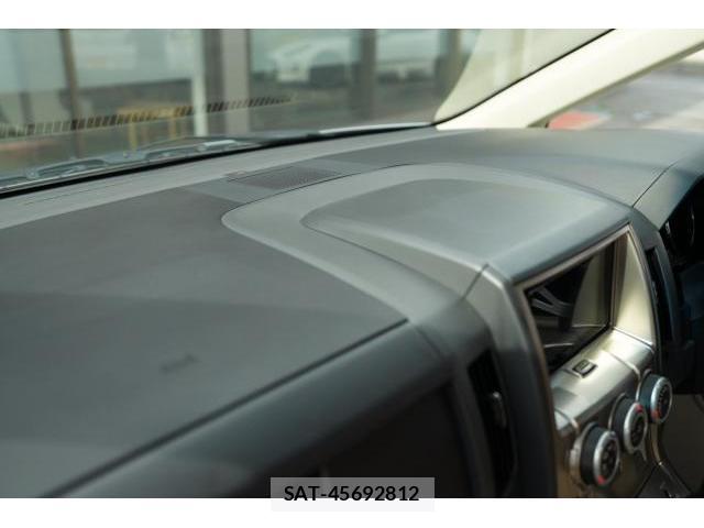 Mitsubishi DELICA 2007 8006336-17
