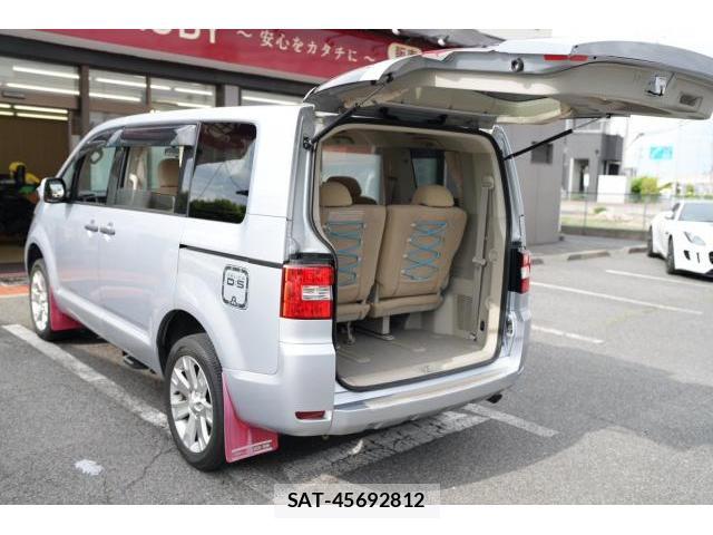Mitsubishi DELICA 2007 8006336-19