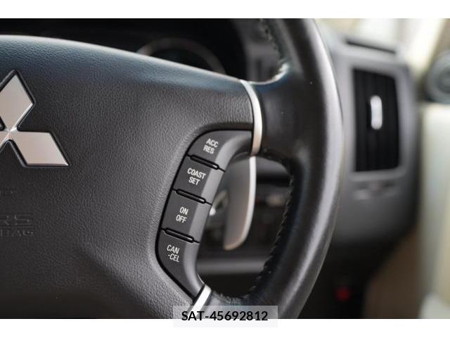 Mitsubishi DELICA 2007 8006336-9