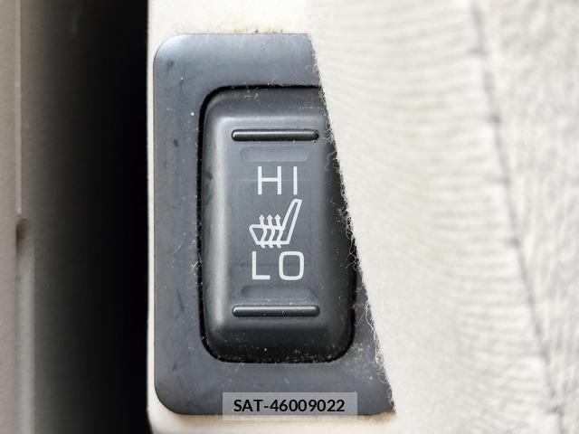 Mitsubishi DELICA 2013-02 8006479-9