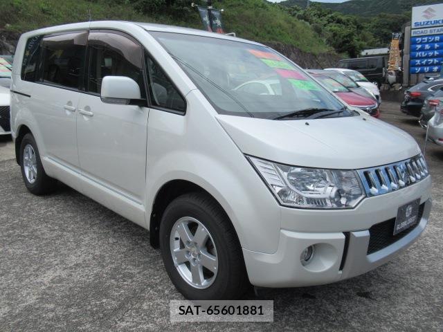 Mitsubishi DELICA 2015-02 8006596-11