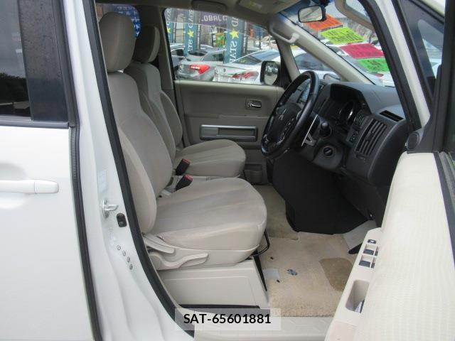 Mitsubishi DELICA 2015-02 8006596-16