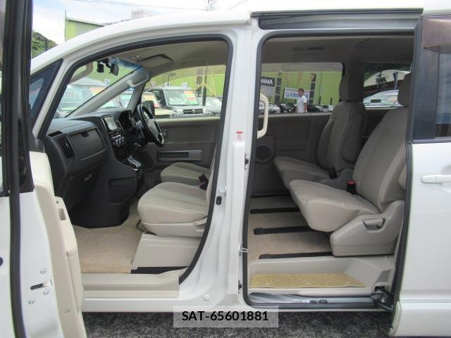 Mitsubishi DELICA 2015-02 8006596-19