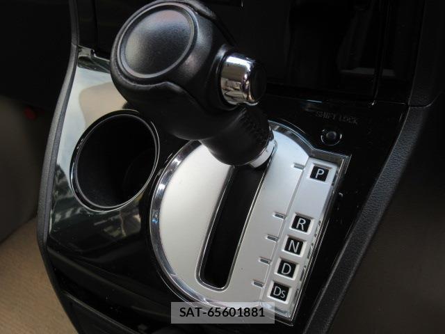 Mitsubishi DELICA 2015-02 8006596-6