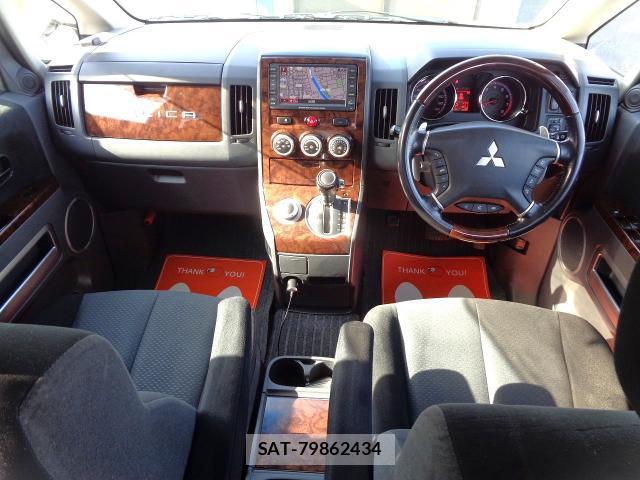 Mitsubishi DELICA 2009-03 8006772-4