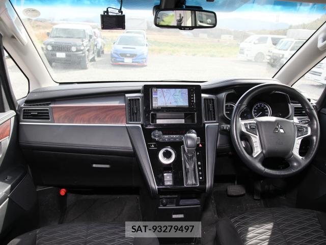 Mitsubishi DELICA 2021-02 8006787-3