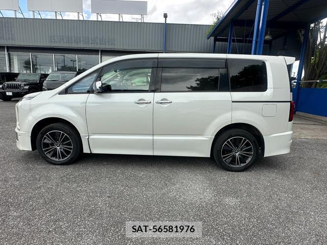 Mitsubishi DELICA 2020-02 8006852-7