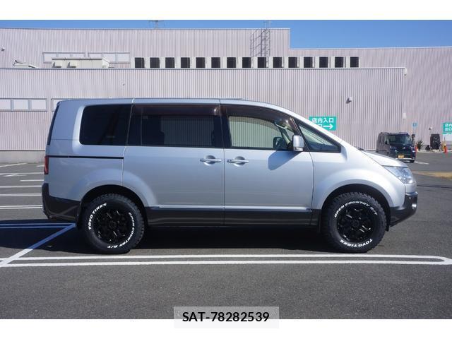 Mitsubishi DELICA 2015-11 8006954-10