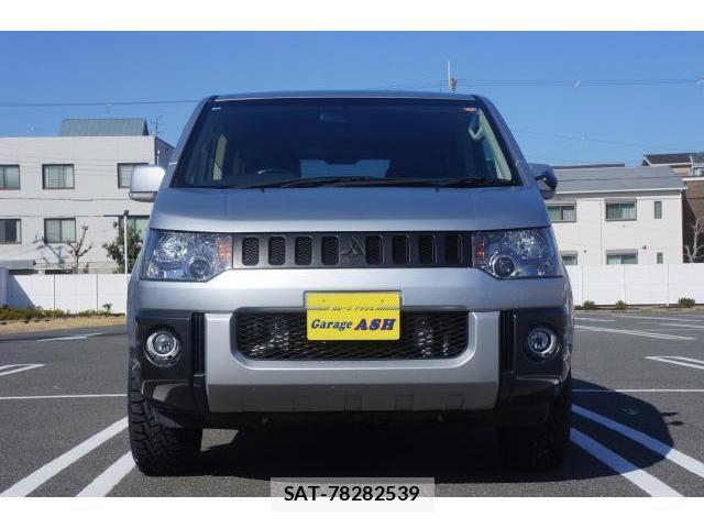 Mitsubishi DELICA 2015-11 8006954-3