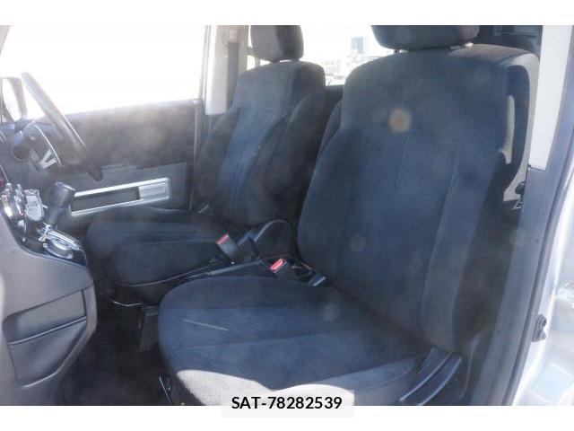 Mitsubishi DELICA 2015-11 8006954-5