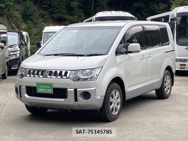 Mitsubishi DELICA 2013-02 8007023-0