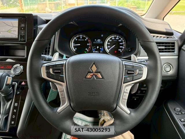 Mitsubishi DELICA 2025-10 8007039-17