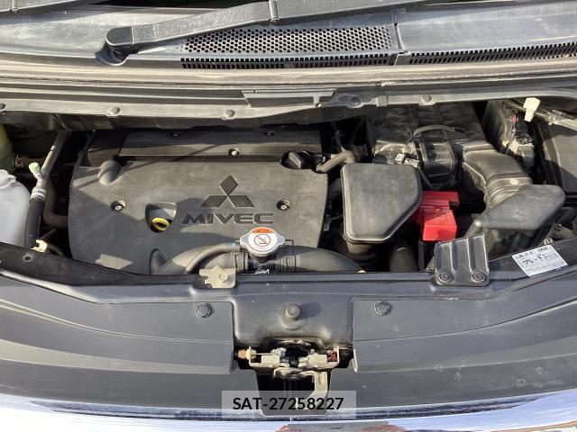 Mitsubishi DELICA 2009-11 8007112-17