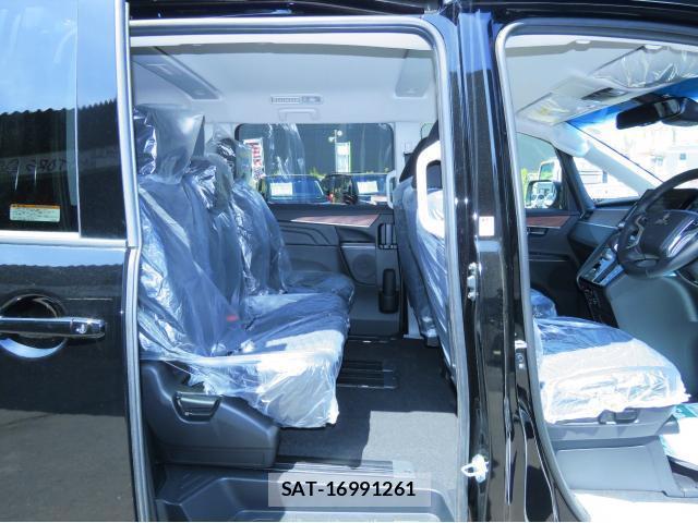 Mitsubishi DELICA 2025-11 8007260-16
