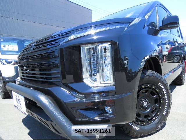 Mitsubishi DELICA 2025-11 8007260-3
