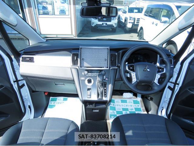 Mitsubishi DELICA 2026-04 8007266-1
