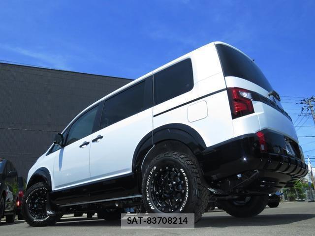 Mitsubishi DELICA 2026-04 8007266-10