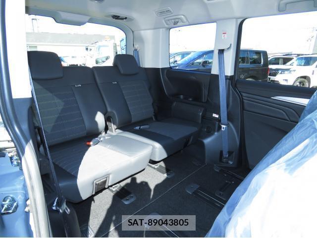 Mitsubishi DELICA 2026-06 8007271-18