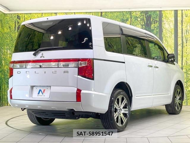 Mitsubishi DELICA 2024-10 8007284-16