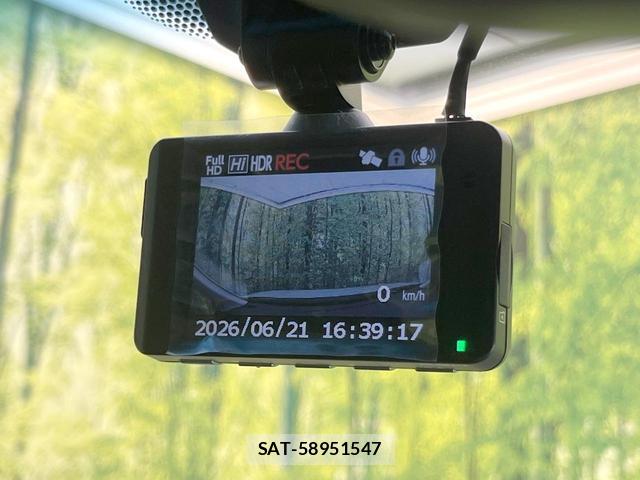 Mitsubishi DELICA 2024-10 8007284-4