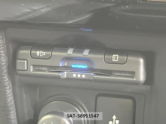 Mitsubishi DELICA 2024-10 8007284-5