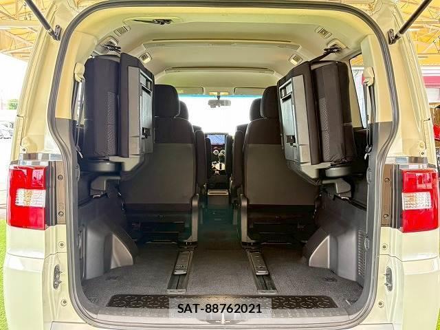 Mitsubishi DELICA 2018-07 8007341-12