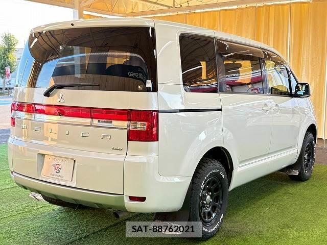 Mitsubishi DELICA 2018-07 8007341-15