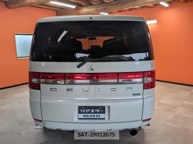 Mitsubishi DELICA 2013-08 8007395-1