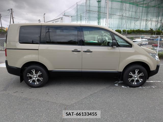 Mitsubishi DELICA 2016-07 8007403-3
