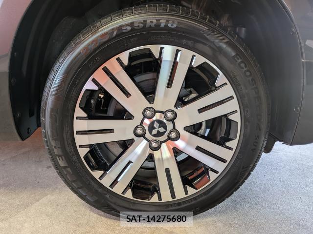 Mitsubishi DELICA 2023-10 8007407-1