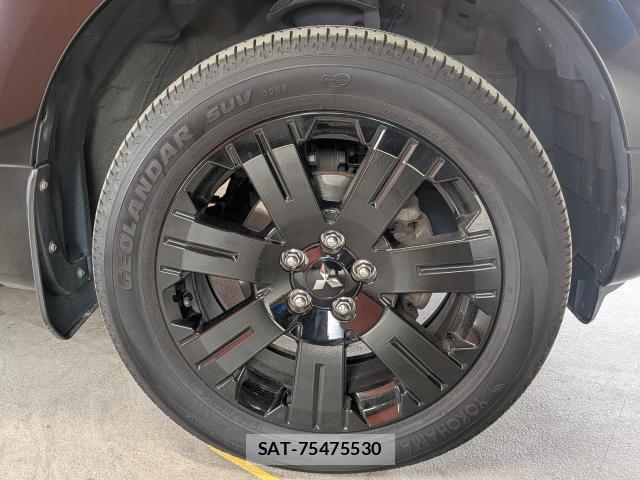Mitsubishi DELICA 2015-04 8007413-1