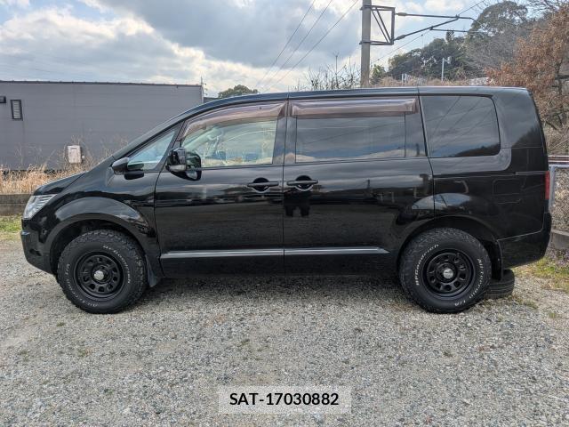 Mitsubishi DELICA 2014-05 8007416-2
