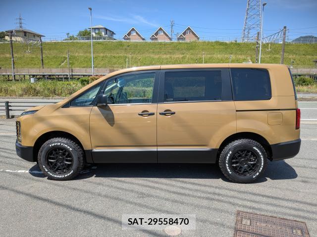 Mitsubishi DELICA 2023-09 8007421-4