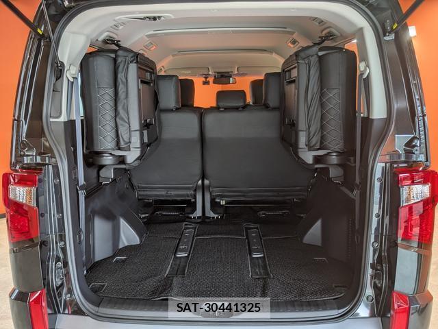 Mitsubishi DELICA 2025-07 8007423-4