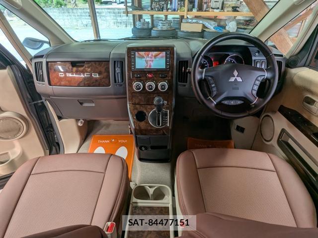 Mitsubishi DELICA 2009-05 8007426-1