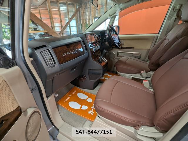 Mitsubishi DELICA 2009-05 8007426-15