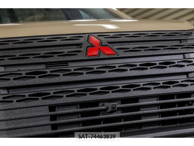 Mitsubishi DELICA 2021-10 8007604-19