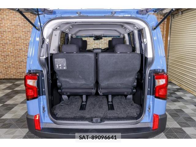 Mitsubishi DELICA 2019-05 8007605-18