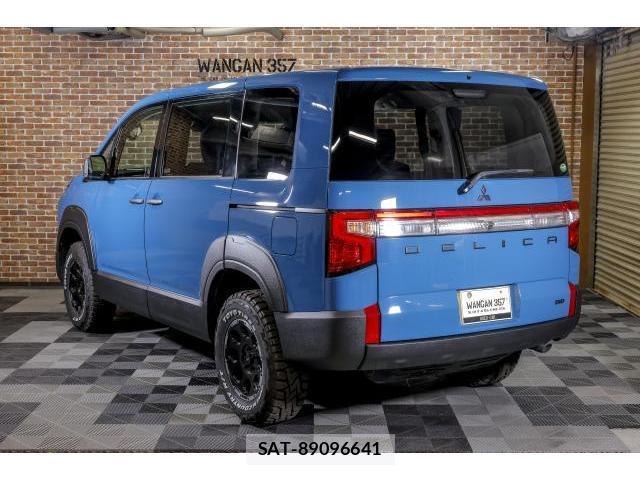 Mitsubishi DELICA 2019-05 8007605-6
