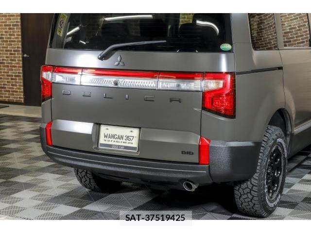 Mitsubishi DELICA 2019-04 8007607-18