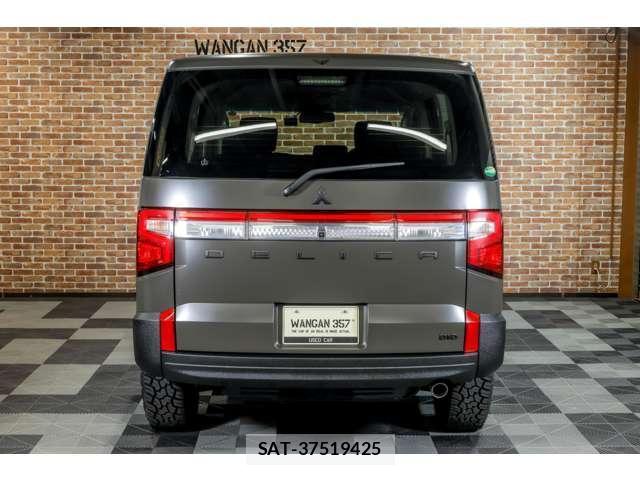Mitsubishi DELICA 2019-04 8007607-5