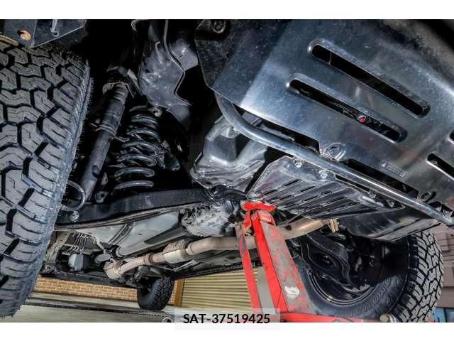 Mitsubishi DELICA 2019-04 8007607-8