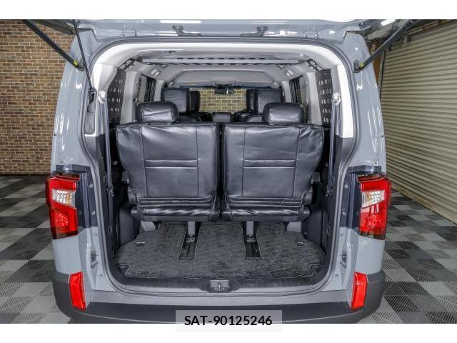 Mitsubishi DELICA 2021-01 8007609-14