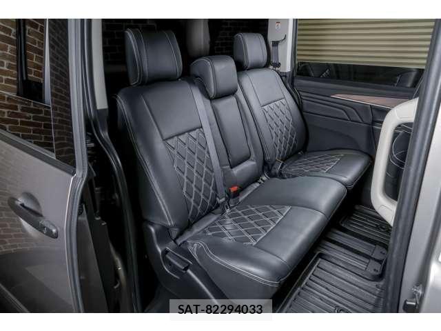 Mitsubishi DELICA 2019-11 8007610-13